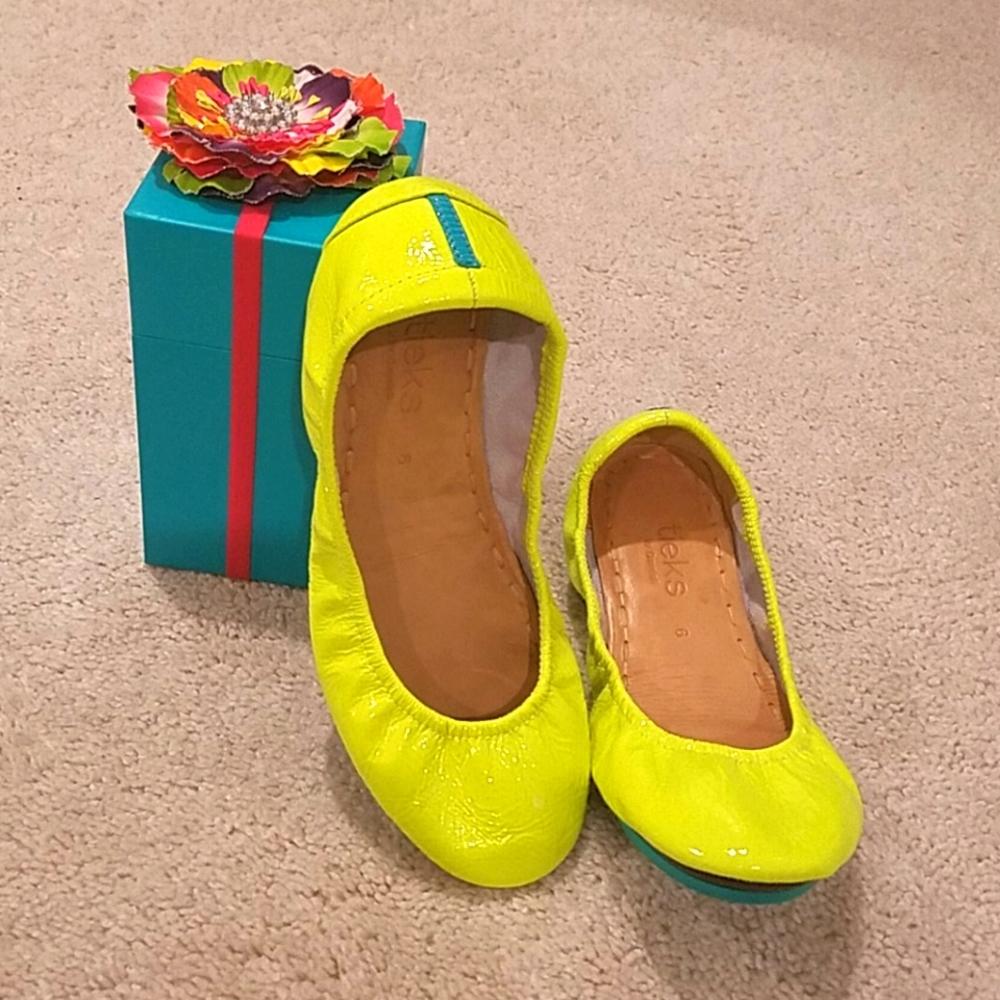 Neon Tieks